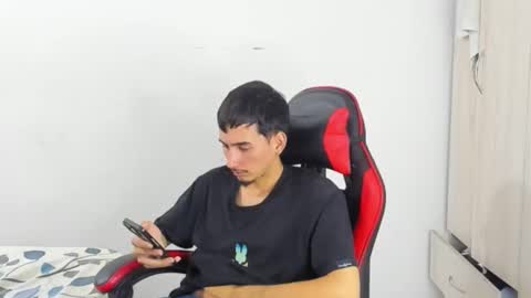 DANIEL online show from 11/26/25, 03:07