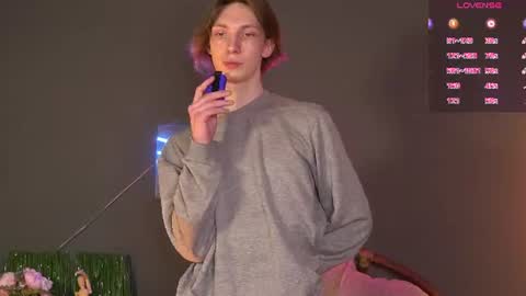 daniel__schmidt online show from 06/20/26, 03:31