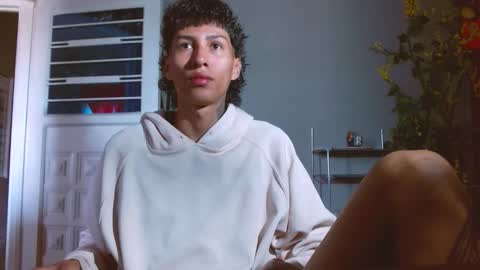 Snapshot of daniel_deluxx chatting on 03/17/26, 06:55 daniel_deluxx online show from 03/17/26, 06:55