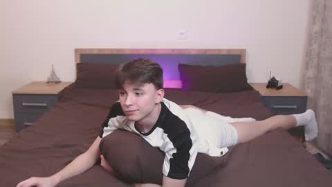 Snapshot of daniel_isaak chatting on 02/18/25, 09:20 Daniel Jerry online show from 02/18/25, 09:20