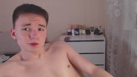 Snapshot of daniel_isaak chatting on 08/02/26, 01:37 Daniel Jerry online show from 08/02/26, 01:37
