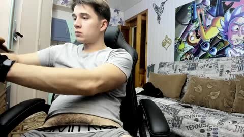 Snapshot of daniel_like chatting on 01/12/25, 03:03 Just Ben online show from 01/12/25, 03:03