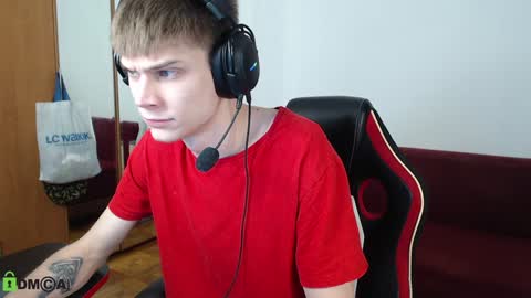 Snapshot of daniel_padalecki chatting on 12/13/24, 07:53 Daniel online show from 12/13/24, 07:53