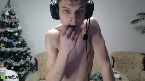 Snapshot of daniel_padalecki chatting on 01/07/25, 09:25 Daniel online show from 01/07/25, 09:25