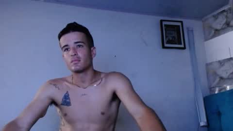 daniel_velez26 online show from 11/26/25, 06:42