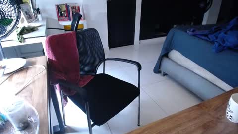 daniel_velez26 online show from 03/28/26, 04:28