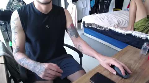 daniel_velez26 online show from 03/29/26, 08:20