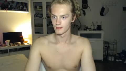 Snapshot of daniel_yumm chatting on 07/21/26, 11:29 Daniel online show from 07/21/26, 11:29