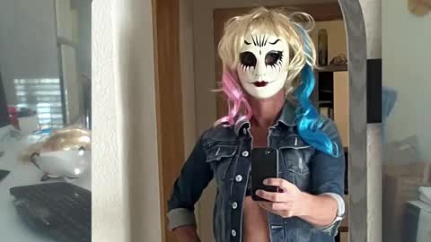 Snapshot of daniela69i chatting on 12/04/24, 12:25 newcumer online show from 12/04/24, 12:25