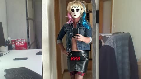 Snapshot of daniela69i chatting on 12/27/24, 10:34 newcumer online show from 12/27/24, 10:34