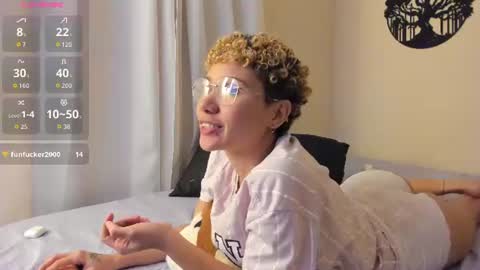 Daniela Brown online show from 07/22/26, 11:51