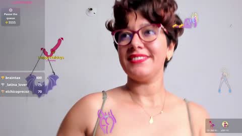 Daniela online show from 12/12/24, 02:22