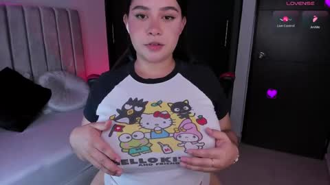 Snapshot of daniela_hornny chatting on 02/28/25, 06:21 dani h0rx online show from 02/28/25, 06:21