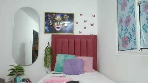 Snapshot of daniela_lan chatting on 11/09/25, 10:41 daniela_lan online show from 11/09/25, 10:41