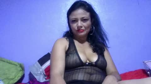 Snapshot of daniela_love1 chatting on 07/17/26, 12:06 daniela_love1 online show from 07/17/26, 12:06
