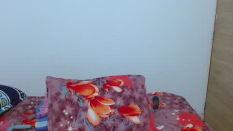 Snapshot of daniela_pra chatting on 07/05/26, 01:23 daniela_pra online show from 07/05/26, 01:23