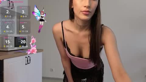 DanielaBlissVip online show from 04/15/26, 10:33