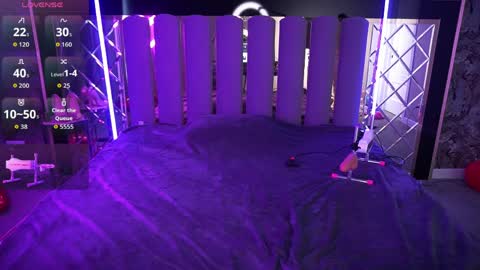 danielareign online show from 03/31/26, 01:33