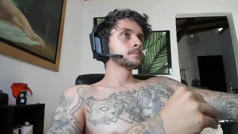 Snapshot of daniele_bunny chatting on 07/15/26, 05:18 Daniele Bunny online show from 07/15/26, 05:18
