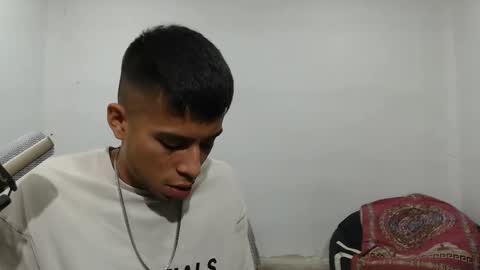 danielitopapii online show from 02/01/25, 12:18