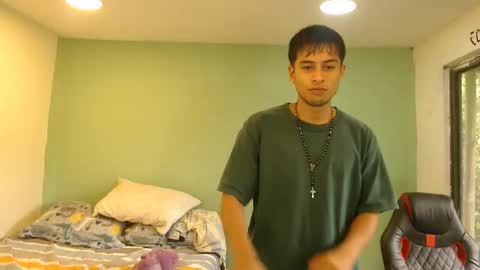 danielitopapii online show from 04/15/26, 08:31