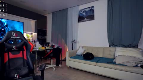 Daniel Kraig online show from 02/12/26, 05:30