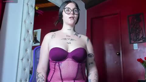 daniella online show from 02/13/25, 01:50