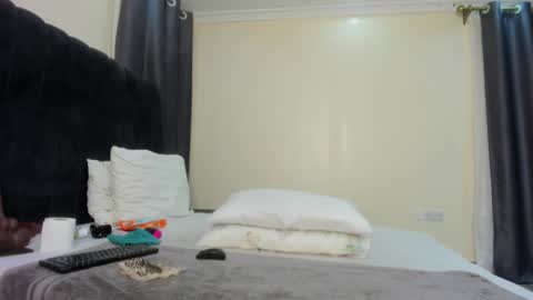 Snapshot of danielle_rock chatting on 02/05/25, 03:55 danielle_rock online show from 02/05/25, 03:55