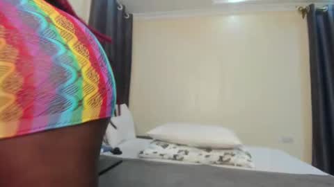 Snapshot of danielle_rock chatting on 02/15/25, 07:17 danielle_rock online show from 02/15/25, 07:17