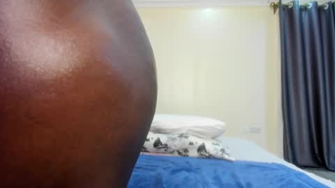 Snapshot of danielle_rock chatting on 02/24/25, 06:27 danielle_rock online show from 02/24/25, 06:27