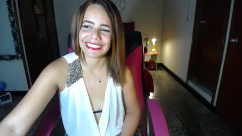 Angie online show from 02/03/25, 10:21