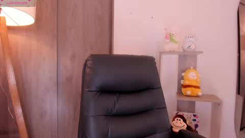 Danielle Rose online show from 11/07/25, 09:26