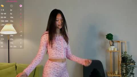 Snapshot of danielleschurg chatting on 02/26/26, 07:35 Jessica online show from 02/26/26, 07:35