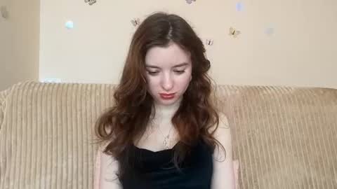 Snapshot of daniellevaulet chatting on 07/13/26, 07:11 Mia online show from 07/13/26, 07:11