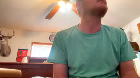 Daniel    y. online show from 12/02/24, 08:00