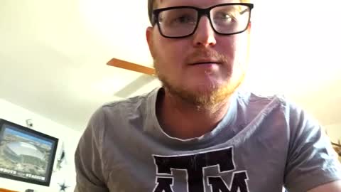 Daniel    y. online show from 10/28/25, 06:32