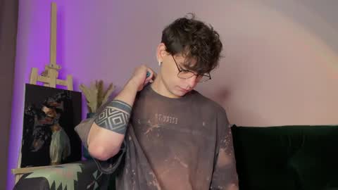 danieltuckerr online show from 04/15/26, 09:59