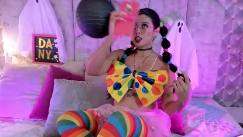 DaniiBelluci  online show from 11/01/25, 02:46