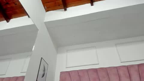 DaniiBelluci  online show from 11/15/25, 11:43