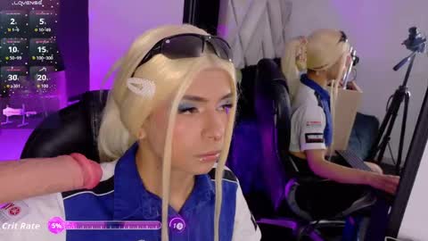 Danika Dahl online show from 05/17/26, 06:44