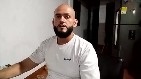 daniloh_xxx online show from 11/07/25, 10:43