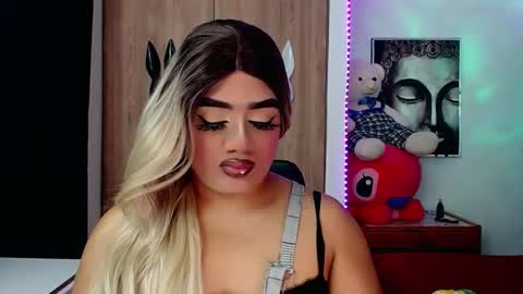 danipein online show from 10/14/25, 11:22