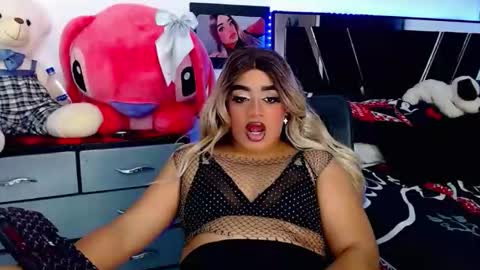 danipein online show from 11/02/25, 12:51