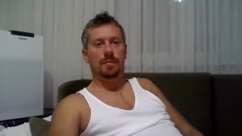 daniel online show from 11/16/25, 10:48