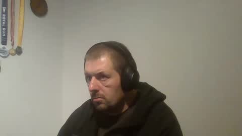 danishman1980 online show from 12/13/24, 07:47