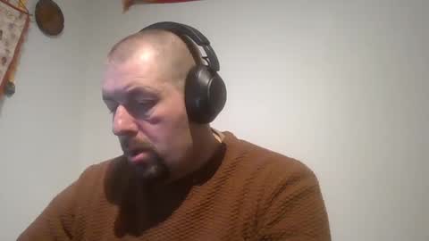 danishman1980 online show from 01/31/25, 08:22