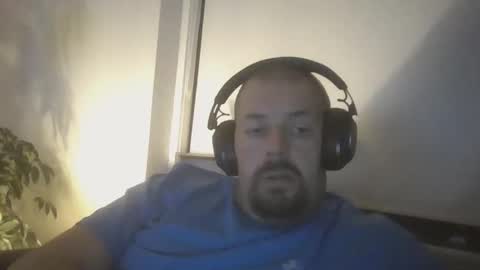 danishman1980 online show from 10/13/25, 10:43