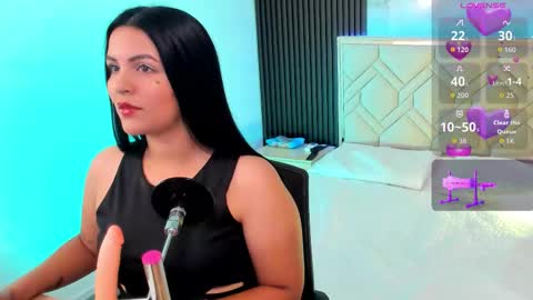 Snapshot of daniwhatson chatting on 09/16/25, 11:55 Dani whatson online show from 09/16/25, 11:55