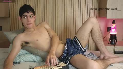 Dan maxwell online show from 04/10/26, 10:42