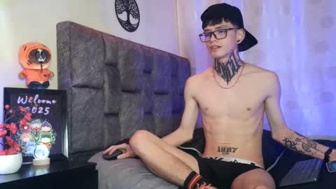 Dann Brown online show from 02/05/25, 02:08